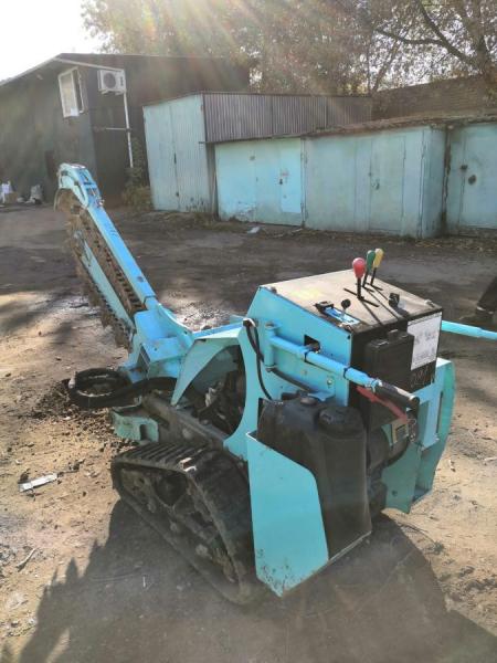 Аренда мобильного траншеекопателя